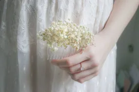 Baby's breath flower comb, hair comb, Baby's Breath hair slides, Gypsophila Bridal Comb, Dried Flowers, Boho weddings