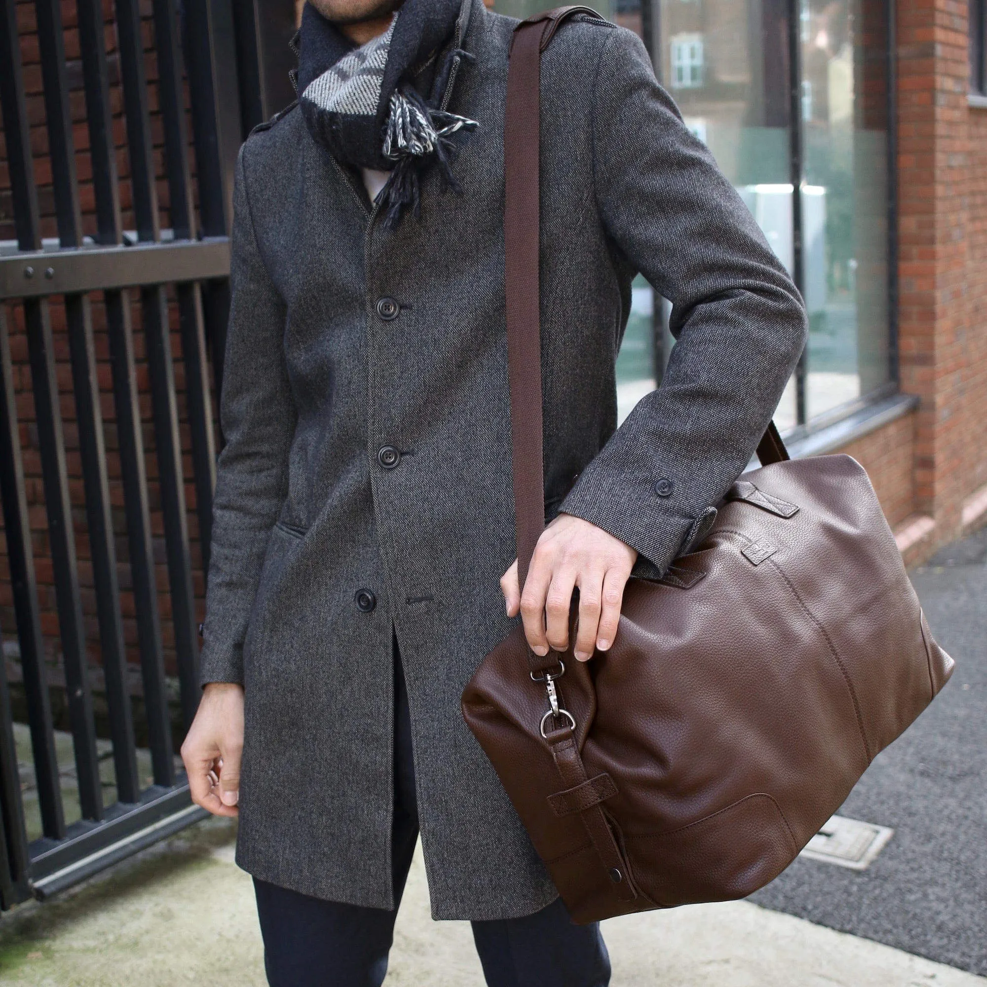 Leather Weekend Bag Brown